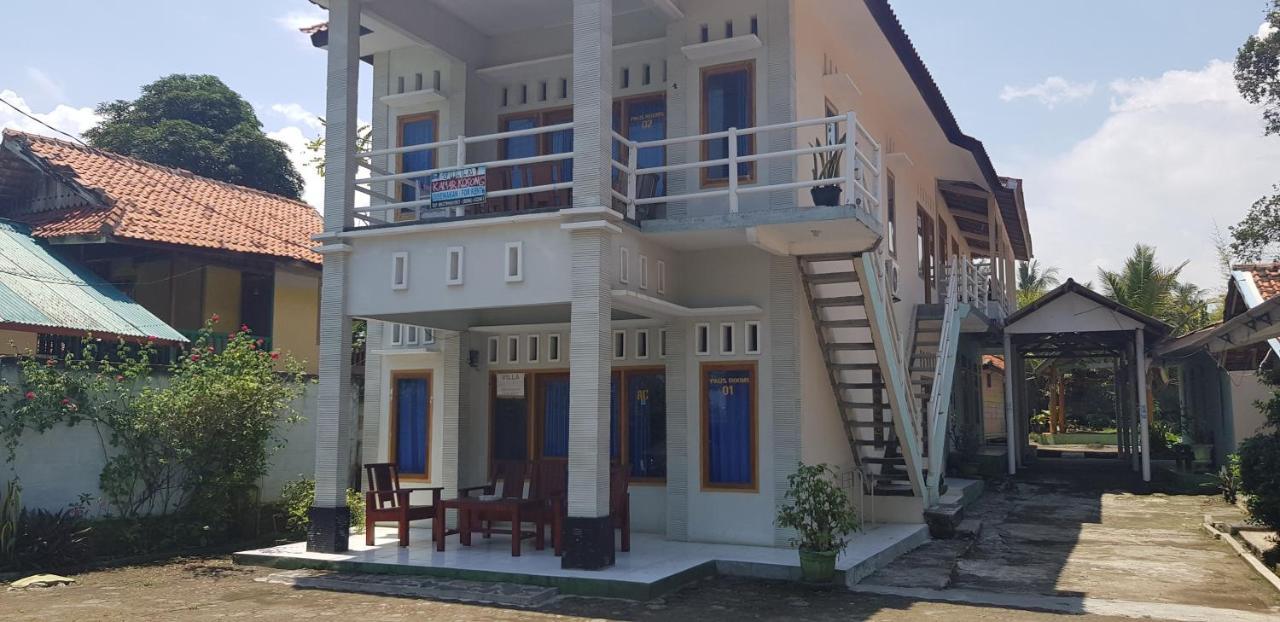 Spot On 90018 Villa Zane Reynold Karanghawu Buitenkant foto